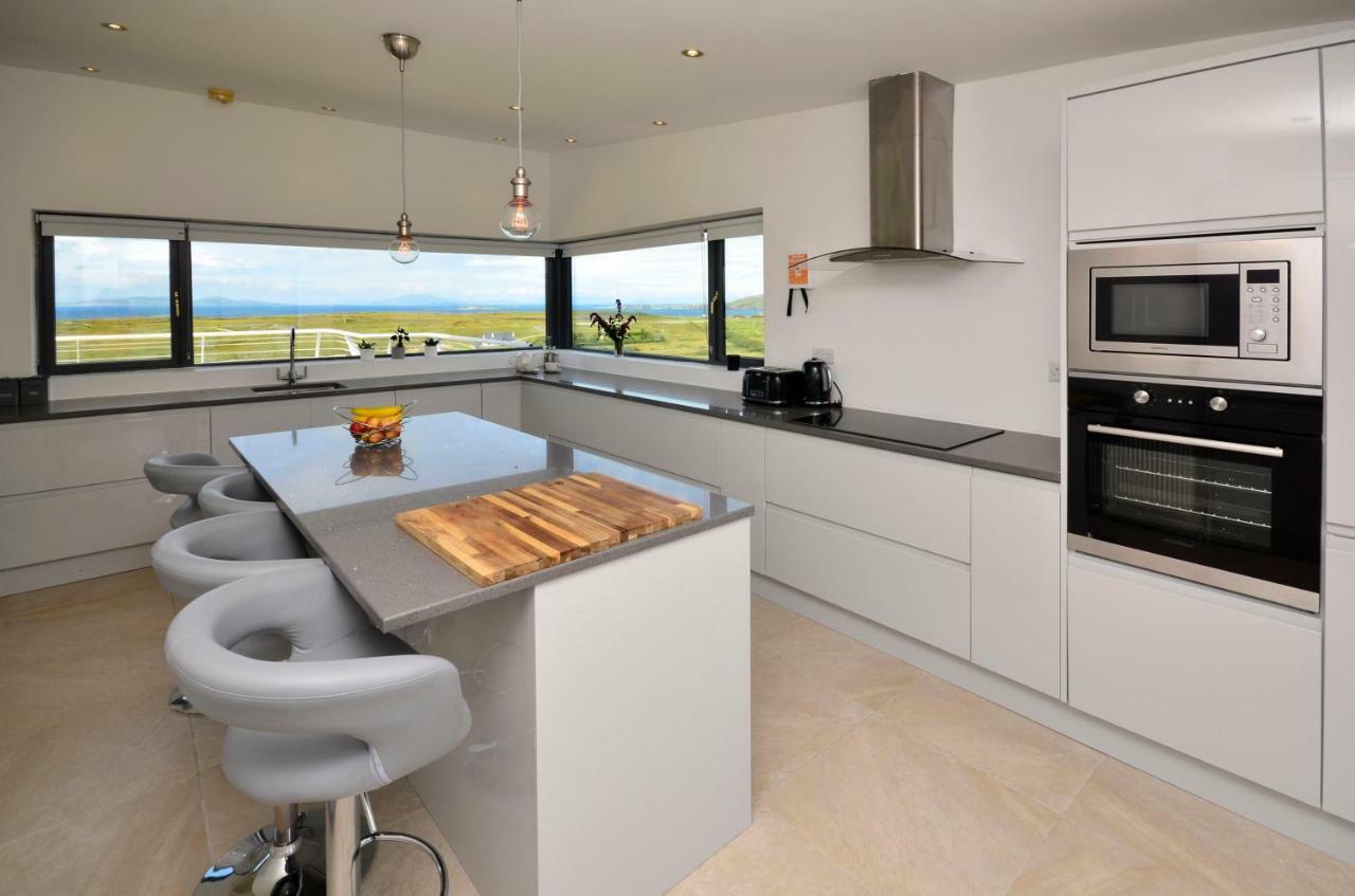 Property 260 - Moyard Luaran gambar